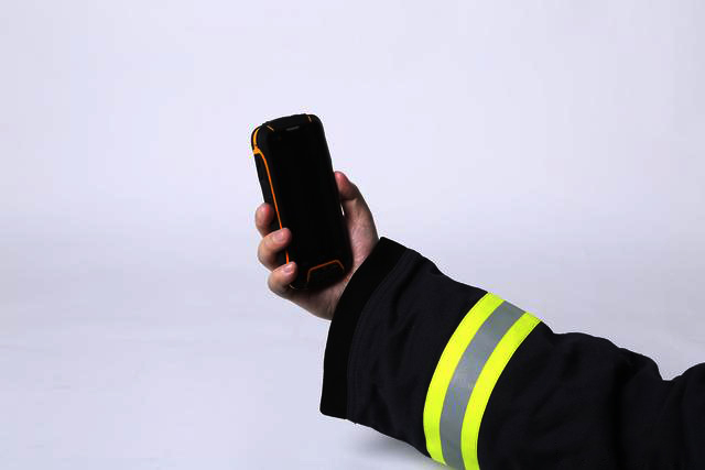 能否在加油站使用防爆手機(jī)-新地標(biāo)環(huán)保